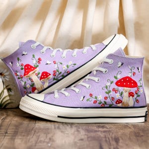 Custom Converse Embroidere Mushrooms, Bee and Strawberry Embroidered Shoes, Converse Embroidery Daisy, Mushroom Embroidered Sneakers for Her