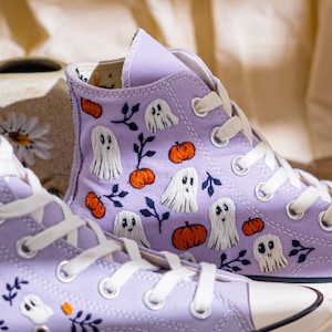 Custom Halloween Embroidered Converse High Top, Purple Converse Embroidery With Ghost & Pumpkin, Unique Embroidered Sneakers, Halloween Gift