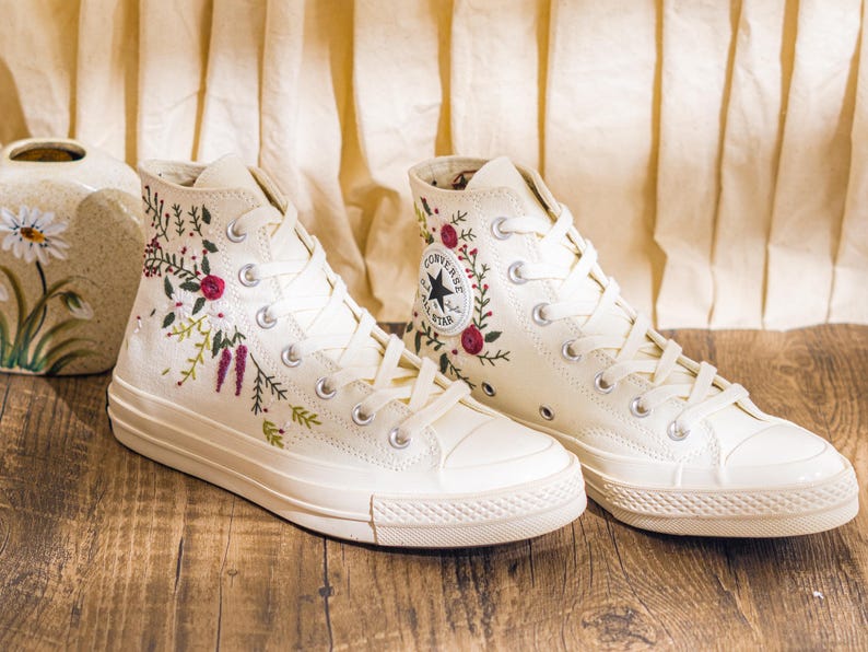 Custom Embroidered Converse Chuck Taylor High Top Womens, Converse Embroidery Floral & Leaf, Sneakers Embroidered Romantic Style, Bride Gift