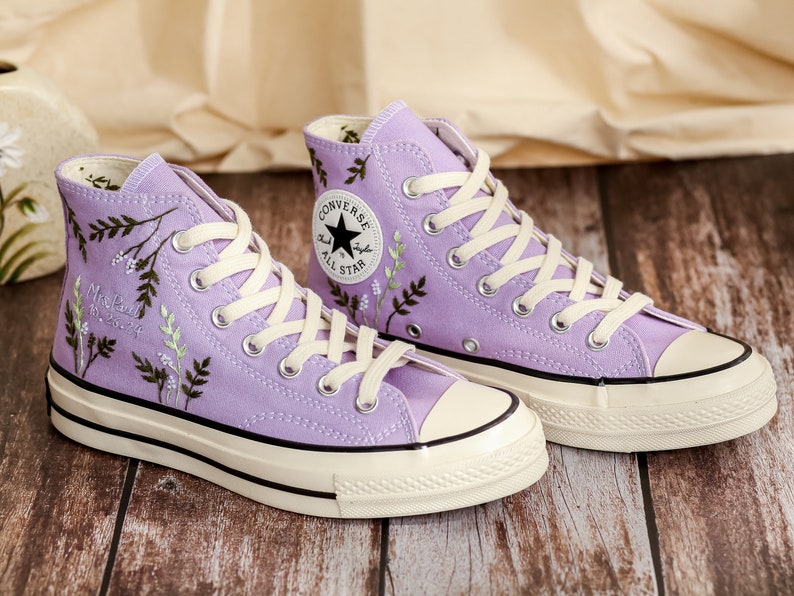 Custom Converse Embroidery Flowers, Wedding Converse Embroidered Floral, Bridal Sneakers Embroidered Flowers, Anniversary Gifts for Her