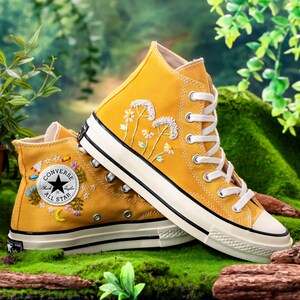 Embroidered Converse Shoes, Converse Embroidery Flowers, Floral Embroidery Sneakers Custom for Women, Sun and Sunflower Embroidery Converse