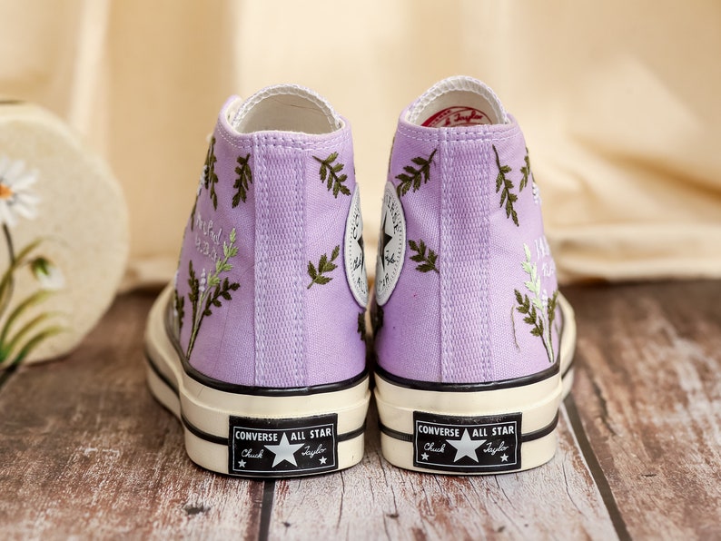 Custom Converse Embroidery Flowers, Wedding Converse Embroidered Floral, Bridal Sneakers Embroidered Flowers, Anniversary Gifts for Her