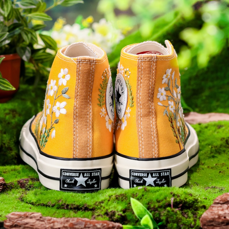 Custom Converse Embroidered Shoes, Flower Embroidered Converse, Floral Embroidery Sneakers, Daisy Embroidered Converse, Wedding Gifts