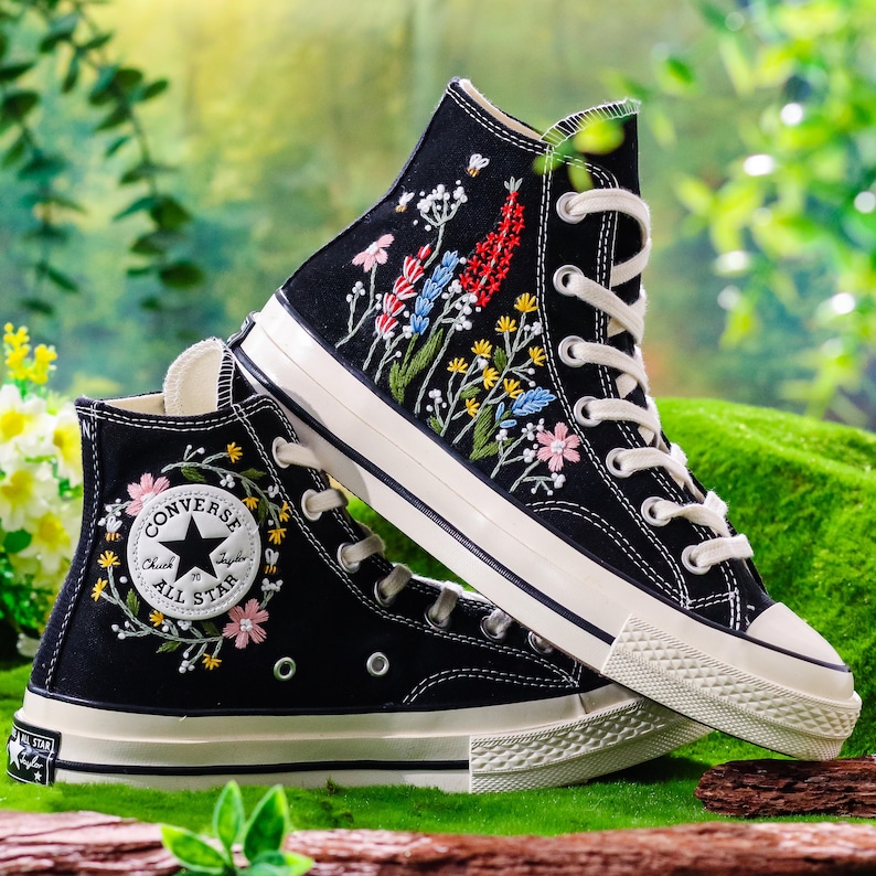 Custom Embroidered Converse High Tops, Custom Shoes Taylor 1970s Flower Embroidered, Wildflowers Embroidered Shoes, Wedding Reception Shoes