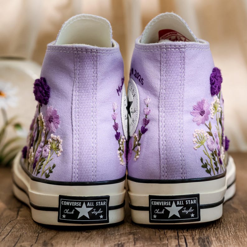 Embroidered Converse, Wedding Flowers Embroidered Shoes for Bride, Converse Embroidery Floral, Bridal Purple Flowers Embroidered Sneakers
