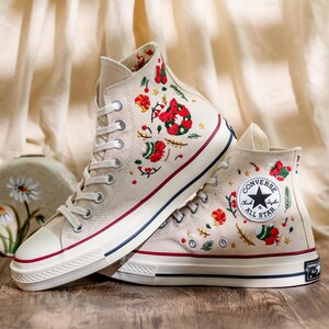 Christmas Embroidery Converse, Xmas Embroidered Shoes for Women, Noel Embroidered Sneaker for Her, Converse Embroidered Christmas