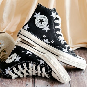 Custom Embroidered Converser 1970s, Star Embroidery Design, Star Embroidered Shoes for Men, White Star Embroidered Sneakers, Gift for Her