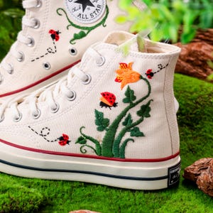 Custom Converse Embroidery, Trumpet Creeper Flower Embroidered Converse, Trumpet Vine and Ladybug Embroidered Shoes Custom , Gift for Her