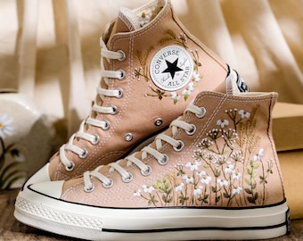 Converse personalizzate ricamate, scarpe ricamate con fiori di campo, sneakers ricamate con crisantemi, fiori ricamati Converse marroni per lei