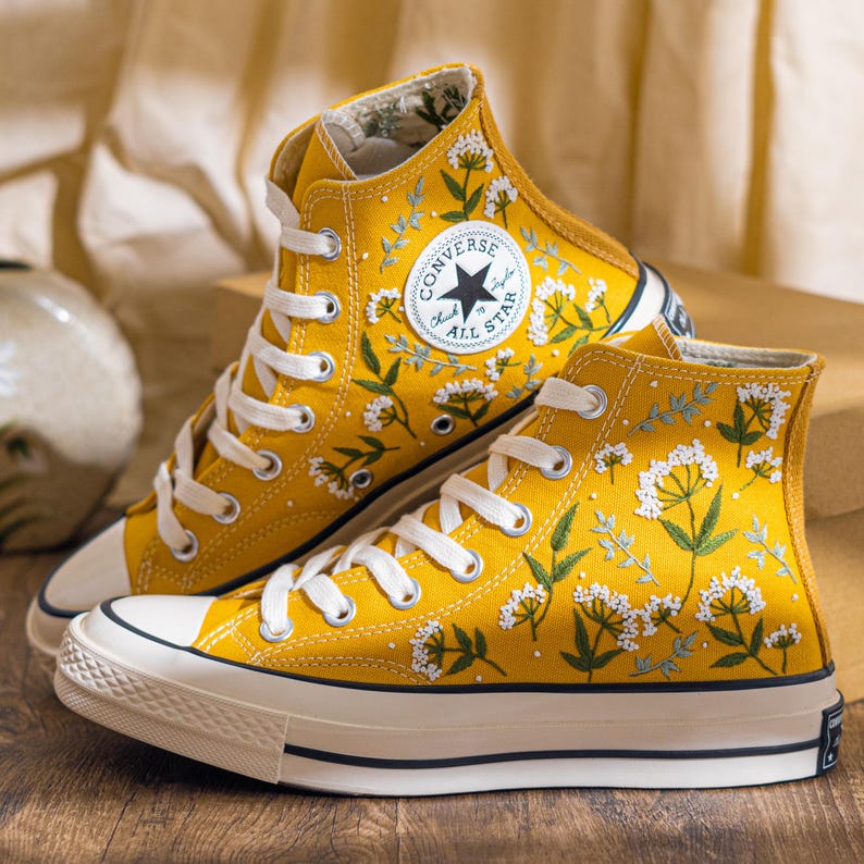 Handmade Embroidered Converse High Tops, Yellow Converse Embroidery Wildflower, Custom Floral Embroidered Sneakers, Bride Shoes, Women Gift