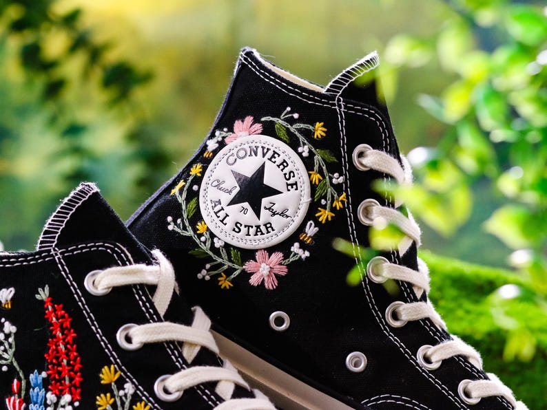 Custom Embroidered Converse High Tops, Custom Shoes Taylor 1970s Flower Embroidered, Wildflowers Embroidered Shoes, Wedding Reception Shoes