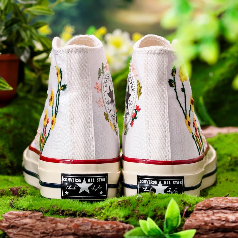Embroidered Wedding Converse, Bridal Flowers Embroidered Sneakers for Bride, Sunflower Embroidery Shoes for Bride, Wedding Gift for Couple