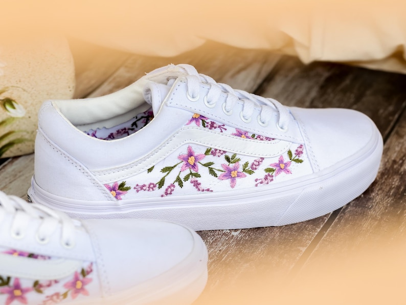 Embroidered Vans Custom, Purple Lily Embroidery Vans for Bridel, Flower Embroidered Shoe, Sneaker Embroidery Floral, Meaningful Wedding Gift