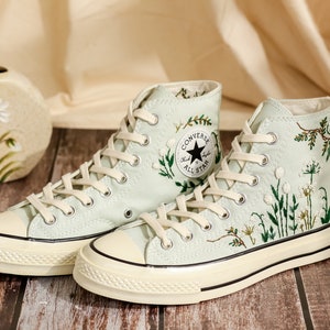 Customized Embroidered Converse High Tops, Flower Embroidered Shoes Women, Personalized Sneakers, Wedding Converse for Bride, Handmade Gift