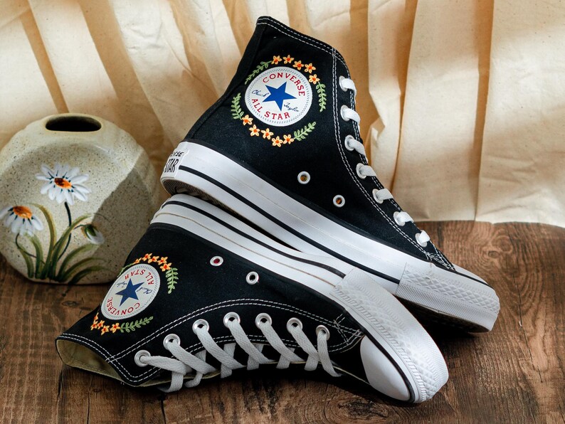 Custom Embroidered Converse Chuck Taylor High Tops, Yellow Converse Embroidery Daisy & Lavender, Custom Floral Embroidered Sneaker, Gift Her
