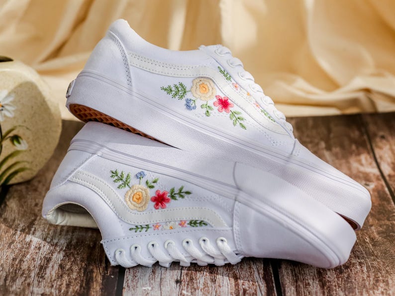 Embroidered Vans, Flower Embroidery Vans Shoes Custom, Vans Embroidery Flowers, Floral Embroidered Sneakers Custom, Birthday Gifts for Her