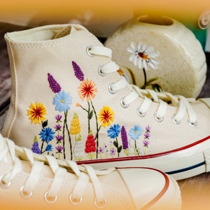 Customized Converse Embroidered Shoes, Converse High Tops 1970s Embroidered Sunflower Garden, Lavender, Converse Shoes Best Gift for Her