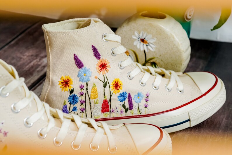 Customized Converse Embroidered Shoes, Converse High Tops 1970s Embroidered Sunflower Garden, Lavender, Converse Shoes Best Gift for Her