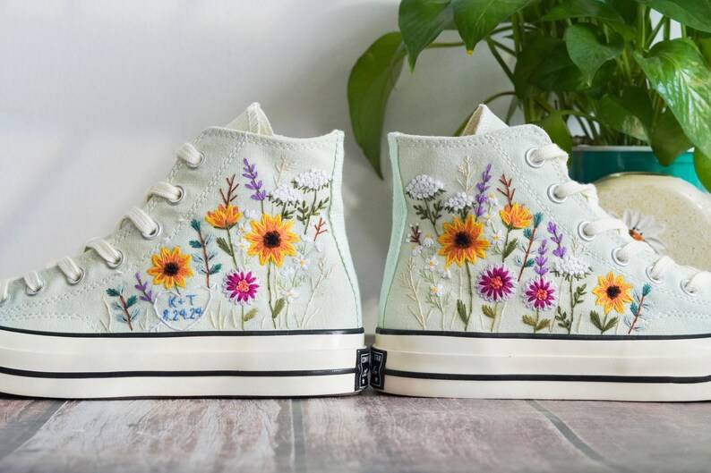 Custom Converse Chuck Taylor Embroidered Garden Flowers, Sunflower Embroidered Converse, Garden Sunflowers Embroidered Sneaker, Gift For Her