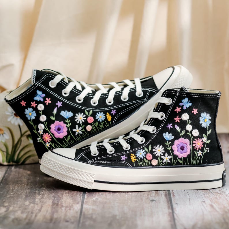 Custom Converse Chuck Taylor Embroidered Garden Flowers, Embroidered Converse Flowers, Flower Embroidered Shoes, Birthday Gifts for Her