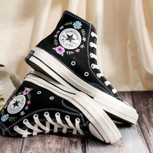 Custom Converse Chuck Taylor Embroidered Garden Flowers, Embroidered Converse Flowers, Flower Embroidered Shoes, Birthday Gifts for Her