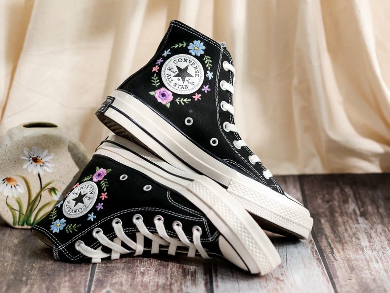 Custom Converse Chuck Taylor Embroidered Garden Flowers, Embroidered Converse Flowers, Flower Embroidered Shoes, Birthday Gifts for Her