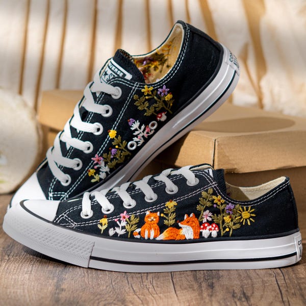 Hand Embroidered Converse Low Top Sneakers, Custom Black Shoes Embroidery Fox And Wildflower, Handmade Nature Art Converse, Unique Gift Idea