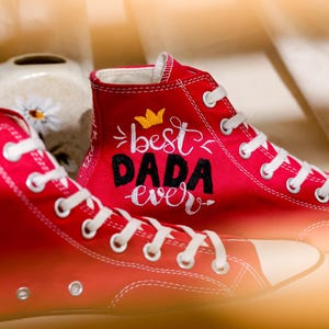 Custom Embroidered Converse , Red Converse Embroidered Flag, Italian Flag Embroidered Shoes, Flag Embroidered Snealer, Citizenship Gifts