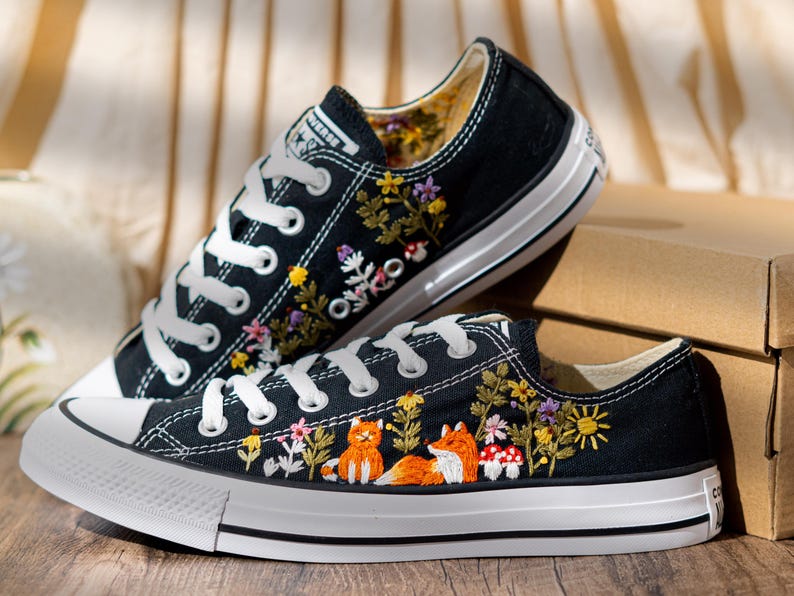 Hand Embroidered Converse Low Top Sneakers, Custom Black Shoes Embroidery Fox And Wildflower, Handmade Nature Art Converse, Unique Gift Idea