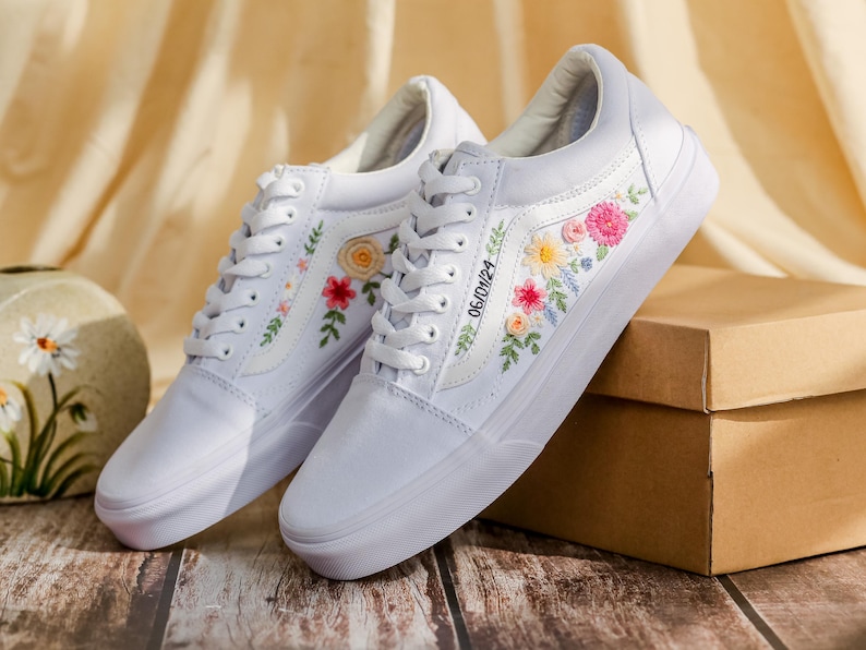 Embroidered Vans, Flower Embroidery Vans Shoes Custom, Vans Embroidery Flowers, Floral Embroidered Sneakers Custom, Birthday Gifts for Her