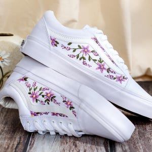 Embroidered Vans Custom, Purple Lily Embroidery Vans for Bridel, Flower Embroidered Shoe, Sneaker Embroidery Floral, Meaningful Wedding Gift