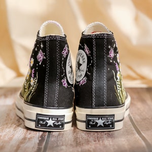 Embroidered Converse High Tops, Daisy, Lavender Flowers Embroidered Shoes, Converse Embroidery Butterfly, Floral, Anniversary Gifts for Her