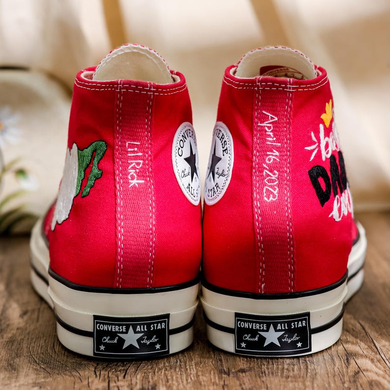 Custom Embroidered Converse , Red Converse Embroidered Flag, Italian Flag Embroidered Shoes, Flag Embroidered Snealer, Citizenship Gifts