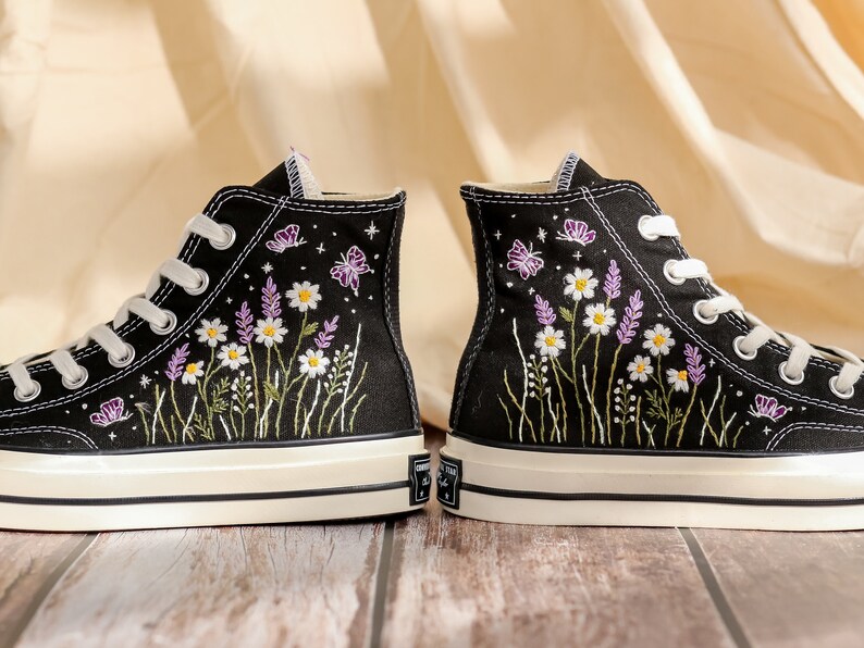Embroidered Converse High Tops, Daisy, Lavender Flowers Embroidered Shoes, Converse Embroidery Butterfly, Floral, Anniversary Gifts for Her