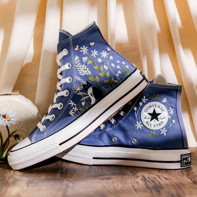 Custom Flowers and Cat Embroidered Converse Blue High Tops, Custom Converse Embroidered Floral, Pet Embroidered Shoes, Gifts for Pet Lovers