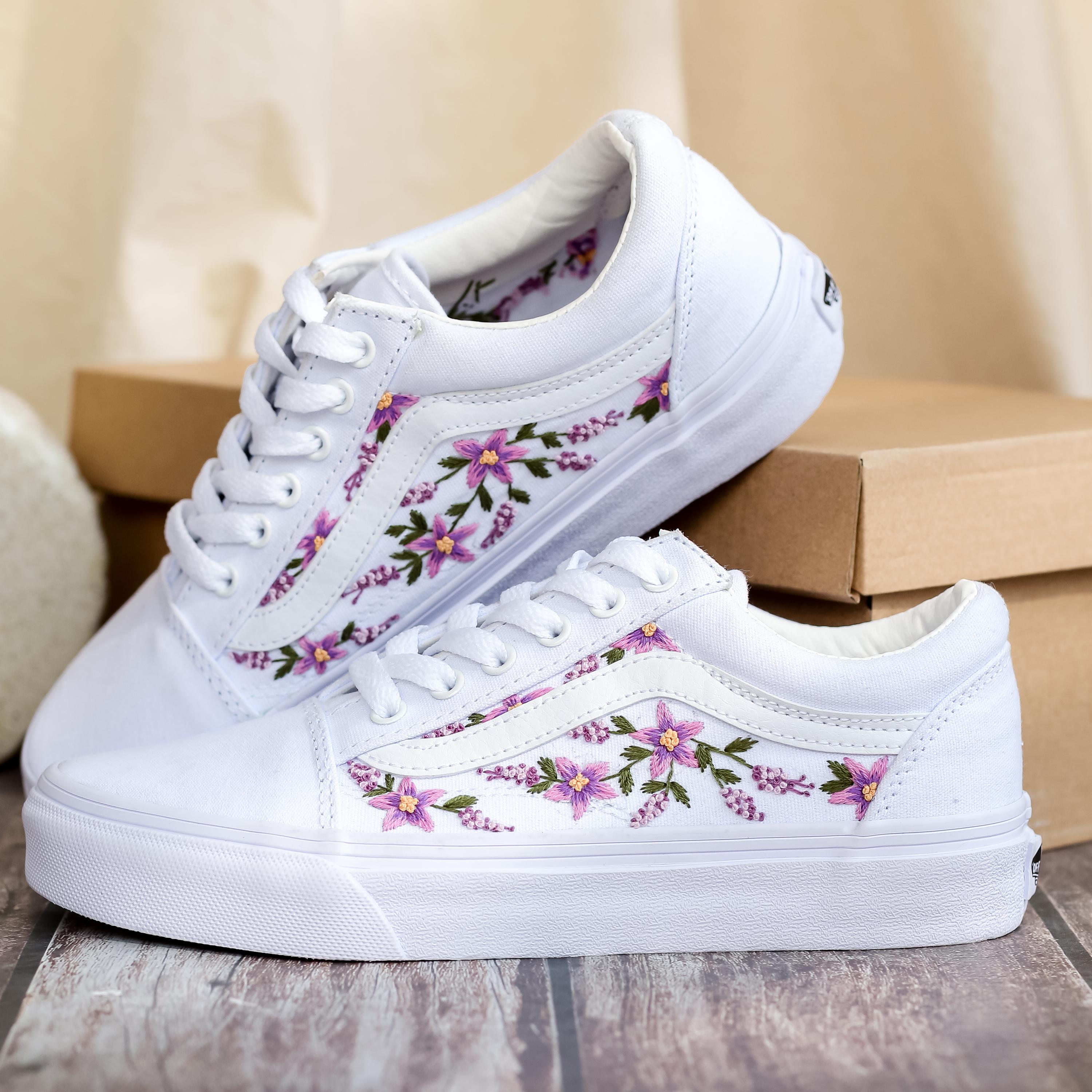 Embroidered Vans Custom, Purple Lily Embroidery Vans for Bridel, Flower Embroidered Shoe, Sneaker Embroidery Floral, Meaningful Wedding Gift