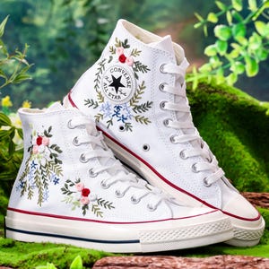 Wedding Converse High Tops Custom, Bridal Flower Embroidery Shoes, Wedding Flower Embroidered Sneaker for Bride, Unique Gifts for Couple