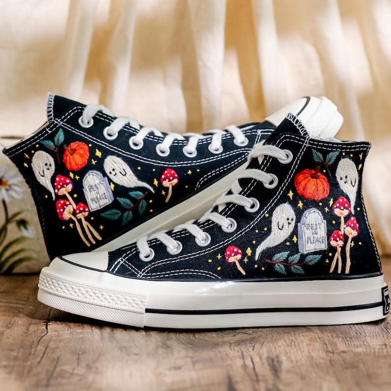 Custom Embroidery Converse, Ghost and Pumpkin Embroidered Sneaker, Ghost Embroidery Halloween Vibes Embroidered Shoes Custom, Halloween Gift