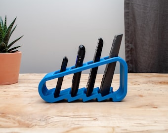 Zig Zag 4-Slot Remote Control Holder, Scandinavian Design, 3D Printed