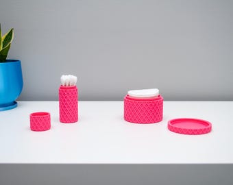 Travel Cotton Swab Holder: 3D Printed PLA Plastic, Twist Top Lid
