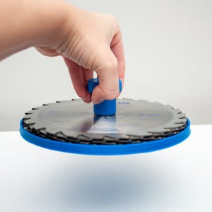10.0 Inch Saw Blades Holder Garage Organizer Workbench Storage Circular Saw Blade Caddy Safety Carpenters Woodworking Gift