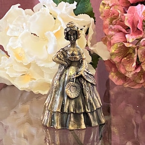 Lady in Dress Bronze Bell, Handmade Gift, Duchess with Voice of a Bell, Statue with Heart