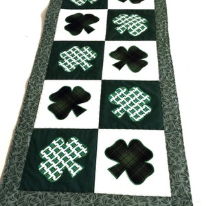 St. Patrick&#39;s Day Table Runner, Green and White Shamrock Table Runner, St. Patrick&#39;s Day Decor, Irish Decor, Handmade Quilted Table Runner