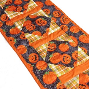 Spooky Smiles: Jack o&#39; Lantern A Spooky Halloween Quilted Patchwork Table Runner, Halloween Decoration Seasonal Favorite