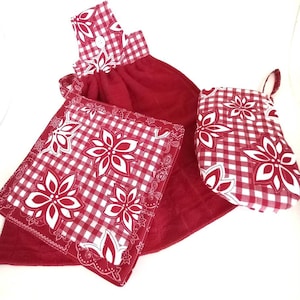 Hanging Dish Towel, 3 Piece Kitchen Set, Kitchen Towel,Potholder Set, Red Kitchen Linens, Hanging Hand Towel, Towel Set, Red Dish Towel Set