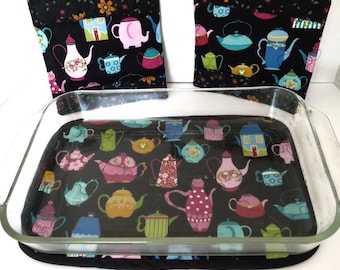 Large 9 x 13 Casserole Trivet Set, Teapot Theme Casserole Hot Pad and Potholders, Handmade Casserole Hot Pad, Quilted Cotton Table Protector