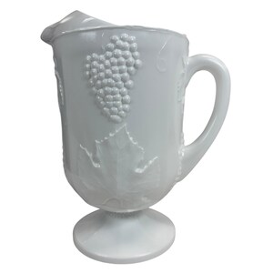 Indiana Glass Colony Harvest Melkglas kan op voet 64 oz witte druif en blad