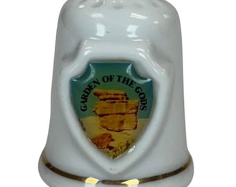 Colorado "Garden Of The Gods" Travel Souvenir Porcelain Thimble Vintage 1.25"