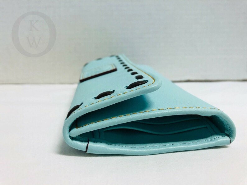 dooney and bourke pale blue wallet