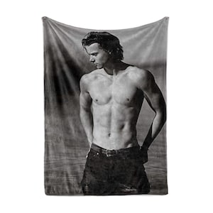 JJ Maybank Throw Blanket - OuterBanks Themed Blankets, Gift for OBX Fan, Pogue Life, Poguelandia Merch, OuterBanks Gifts, P4L, Obx Merch